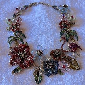 This festival & fun necklace is made of Zinc Allow with Glass Crystals.